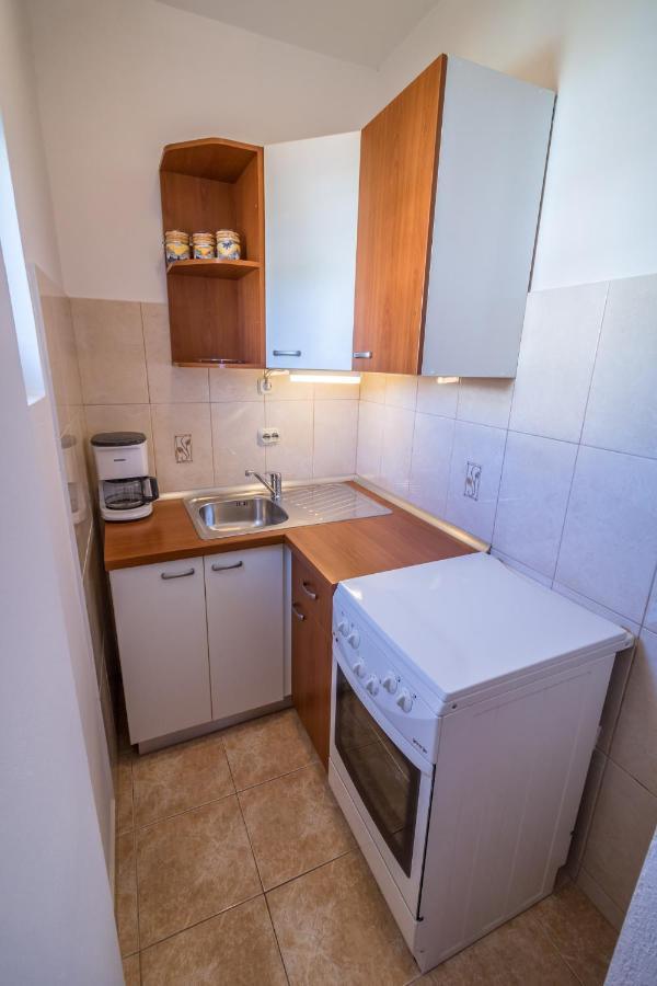 Apartmani Tonkica Supetarska Draga Esterno foto